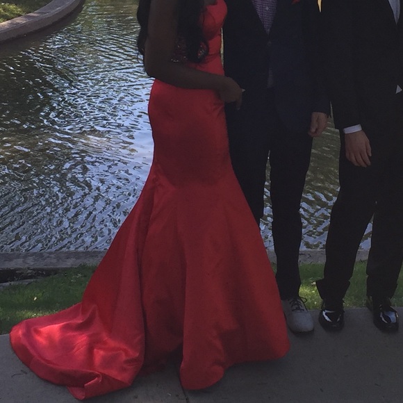 Sherri Hill Prom Dress