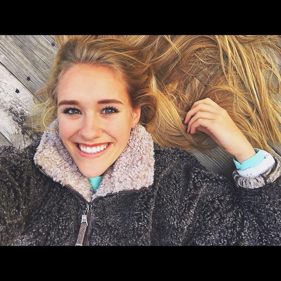 Meet your Posher, Samantha - Picture 1 of 1