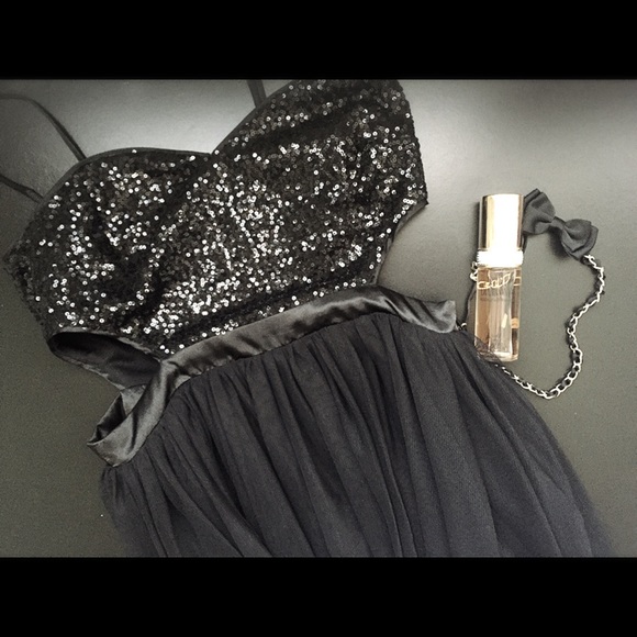 Forever 21 Sequined Heart Bust Cut Out Dress