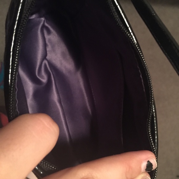 Purse - Picture 2 of 3