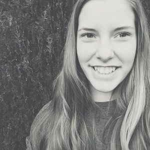 Meet your Posher, Geneva