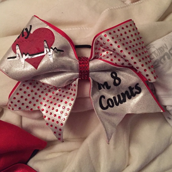 Cheer bows bundle - Picture 2 of 3