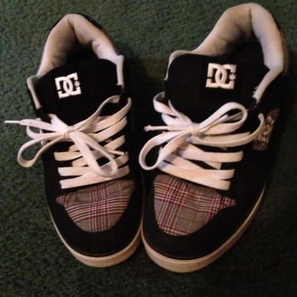 DC shoes