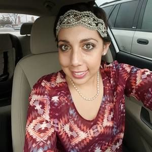 Meet your Posher, Gloria