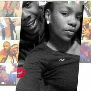 Meet your Posher, Markeece