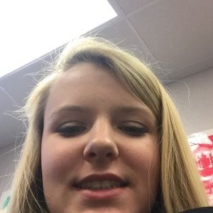 Meet your Posher, Avery