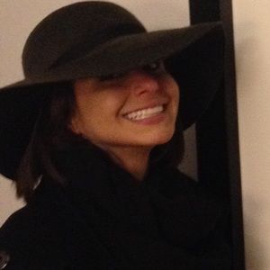 Meet your Posher, Jessica