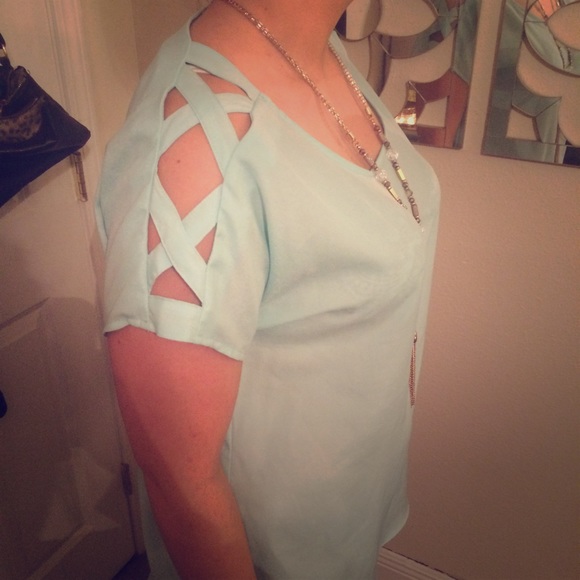 Express opaque top