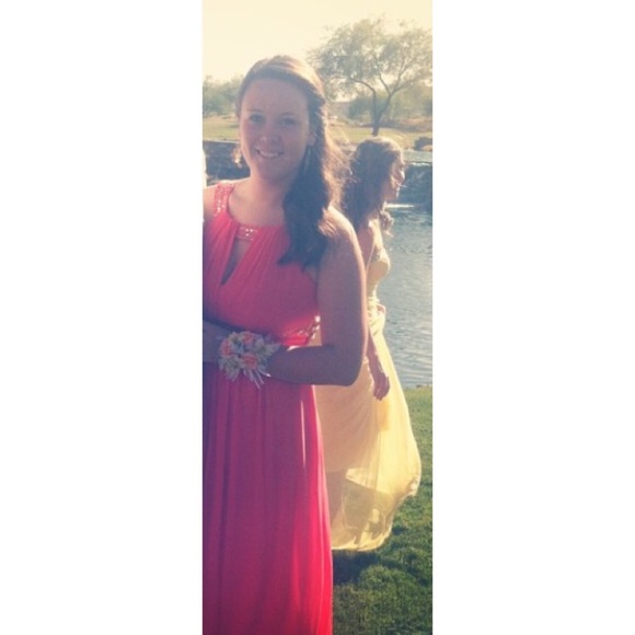 Cache Prom Dress - Picture 4 of 4