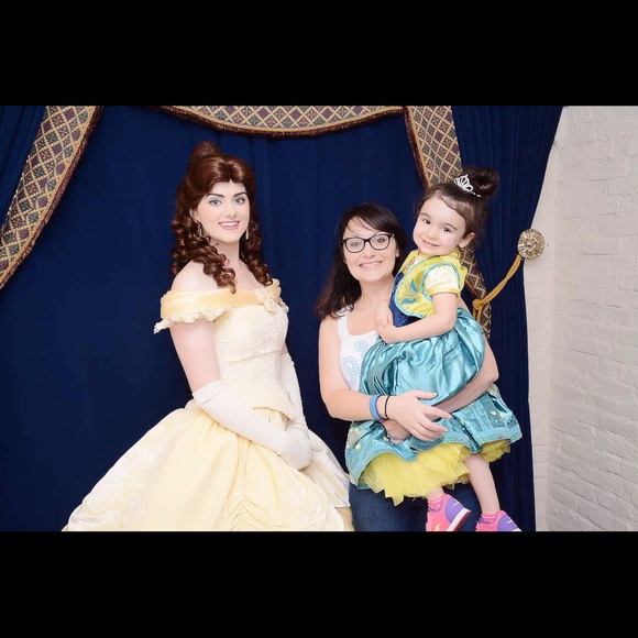 Meet your Posher, Heather - Picture 6 of 6