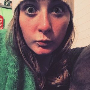 Meet your Posher, Veronica