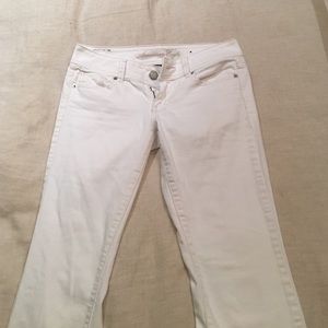 White American eagle jeans (flared bottoms)