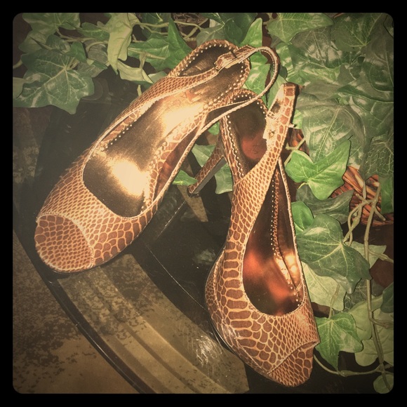 ⚜Peep toe high heel⚜