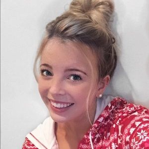 Meet your Posher, Kaileigh