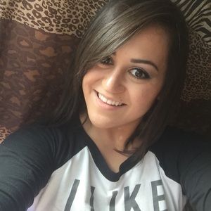 Meet your Posher, Kelli