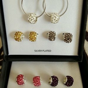 Earring set