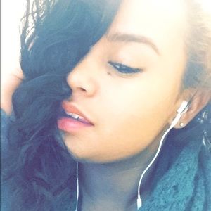 Meet your Posher, Lissa