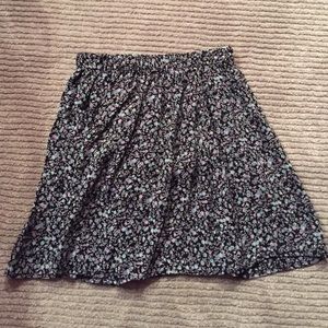 BLUE FLOWER BRANDY MELVILLE SKIRT