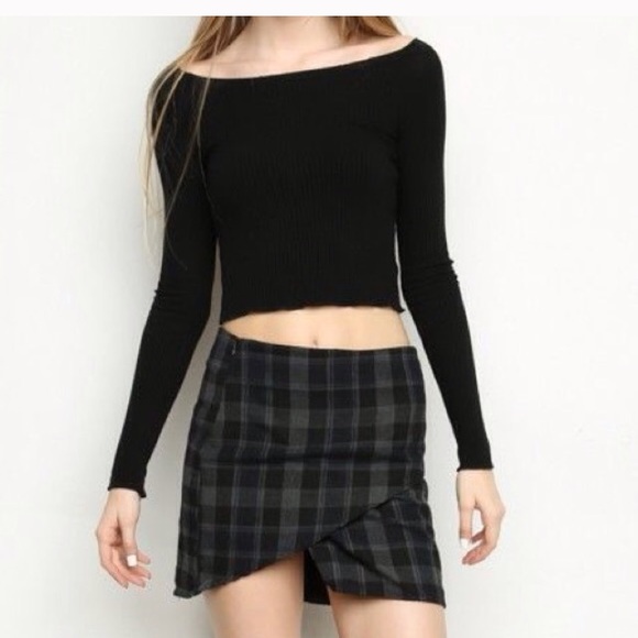Brandy Melville Dresses & Skirts - Brandy Melville plaid kymber skirt