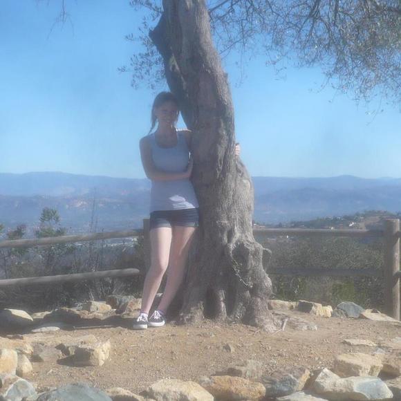 Meet your Posher, Malika - Picture 1 of 1