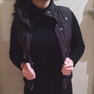 Abercrombie And Fitch Vest