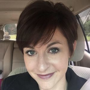 Meet your Posher, Claire