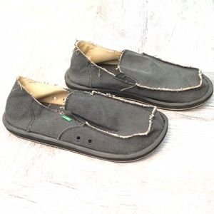 Men's sanuk shoes