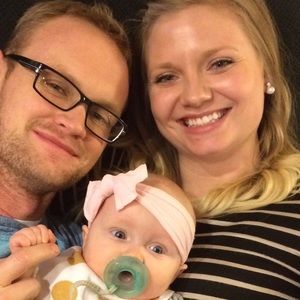 Meet your Posher, Hillary