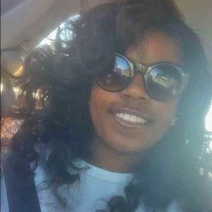 Meet your Posher, Ashlee