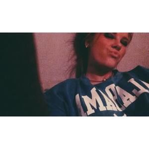 Meet your Posher, Carly