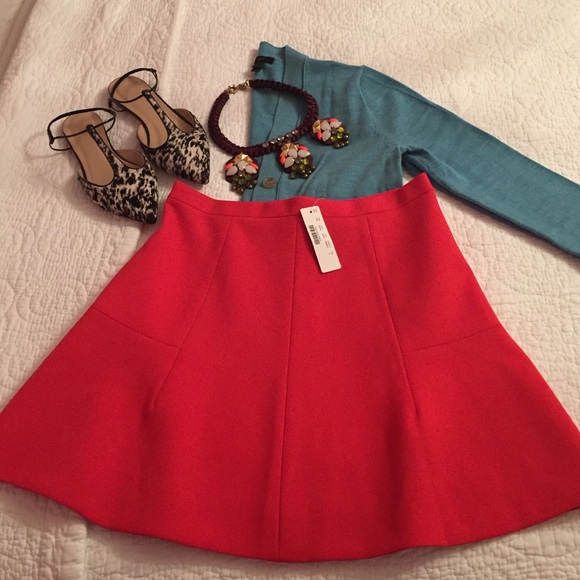 J. Crew Fluted Skirt in Double Crepe NWT Size 2