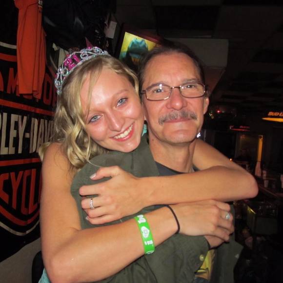 Meet your Posher, Lauren - Picture 1 of 1