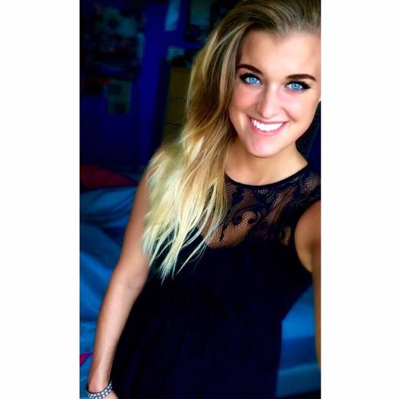 Meet your Posher, Alessandra - Picture 3 of 3