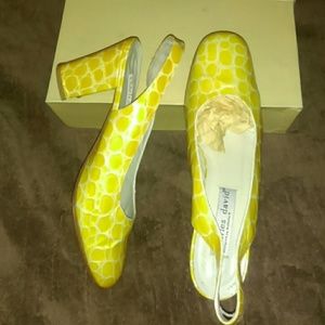 Beautiful yellow sling back