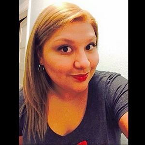 Meet your Posher, Priscilla