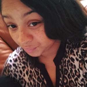 Meet your Posher, Monica