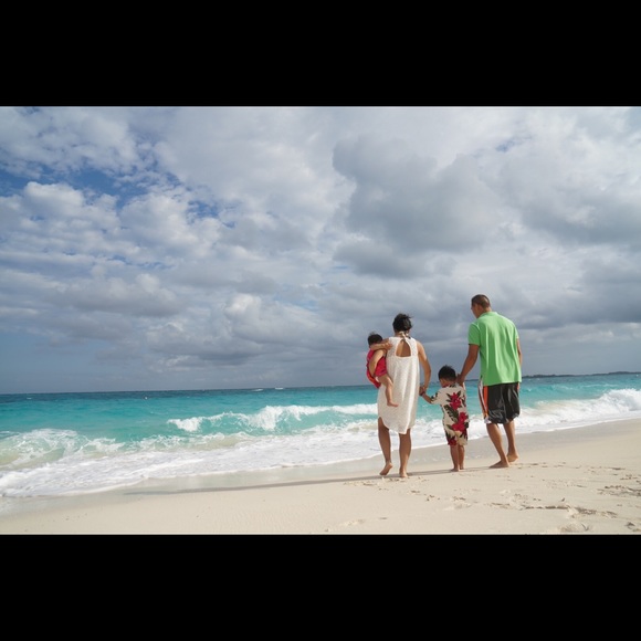 ☀️🌸Meet your Posher, Jennifer🌸☀️ - Picture 3 of 4