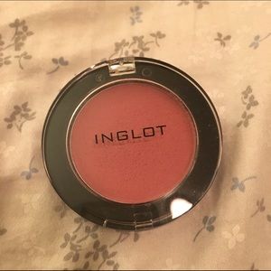 INGLOT blush color 58