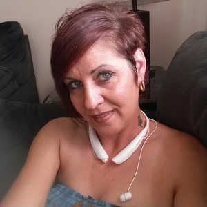 Meet your Posher, Lea