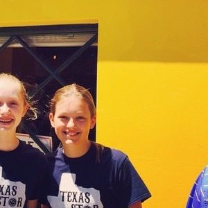 Meet your Posher, Carlyn