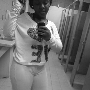 Meet your Posher, Mäcy