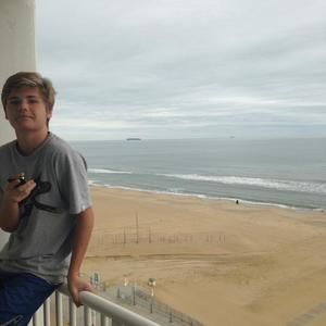 Meet your Posher, Cameron