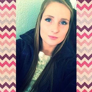 Meet your Posher, Mackenzie