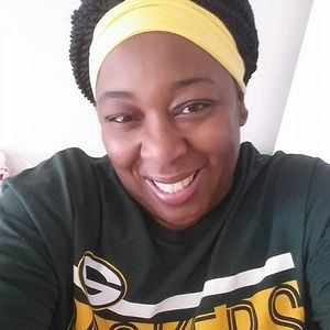 Meet your Posher, Faye