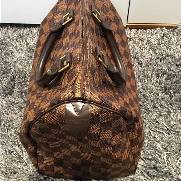 Louis Vuitton speedy bag size 30 AUTHENTIC
