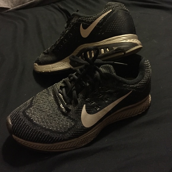 Nike Shoes - Nike H2O Repels