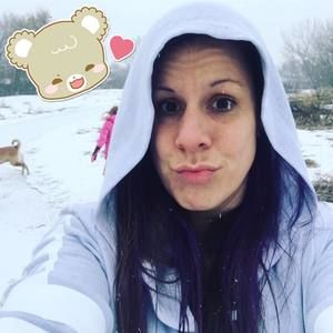 Meet your Posher, Dana