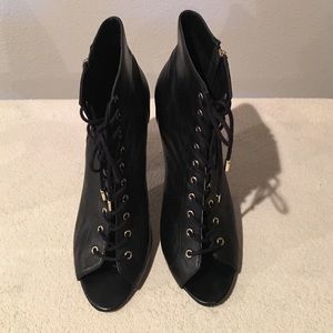 Leather Steve Madden Bootie