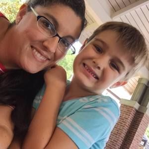 Meet your Posher, Stephanie