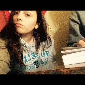 Meet your Posher, Alyssa